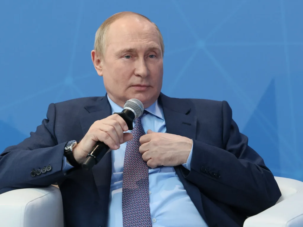 2022 06 09t174312z 1187849781 rc2hou9oqx3a rtrmadp 3 russia putin business